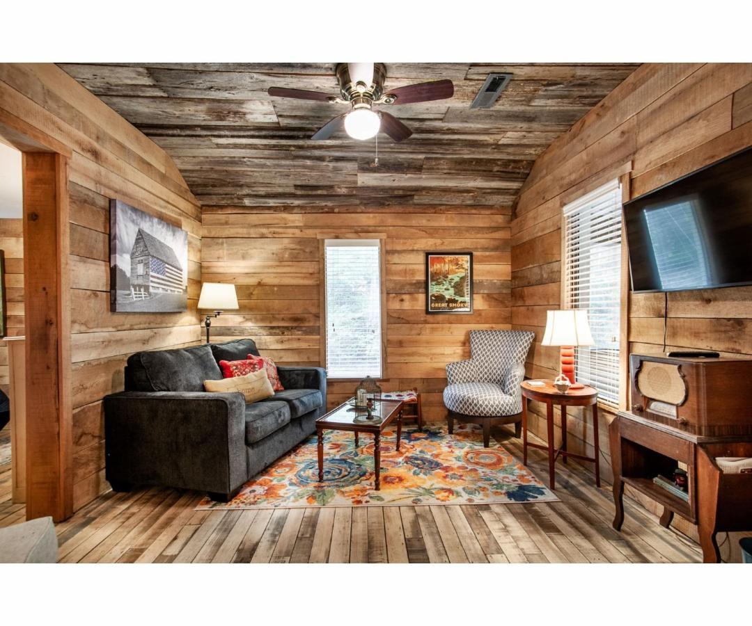 Beary Relaxing Cabin - Rustic With Outdoor Patio Townsend Zewnętrze zdjęcie